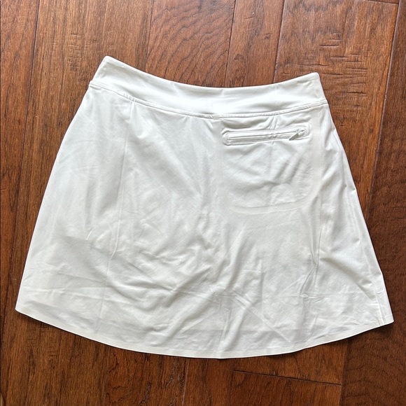 G/Fore Silky Tech A-Line Skort Snow White Size Small - Picture 9 of 10